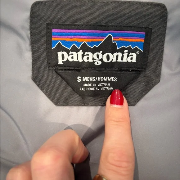 Patagonia Men's Black Puffer Vest
